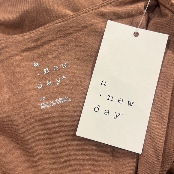 A NEW DAY Elegant Tan Sleeveless Dress. - Picture 8 of 11